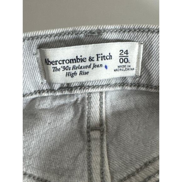 Abercrombie & Fitch Women's High Rise Jeans - Light Gray - Picture 7 of 8